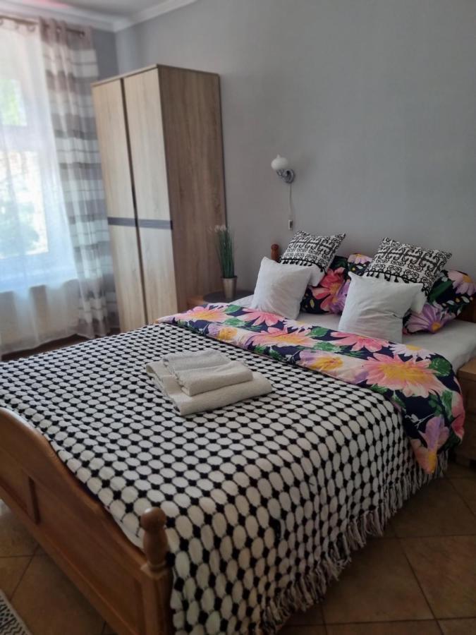 Hotel Zaulek Luban Eksteriør billede