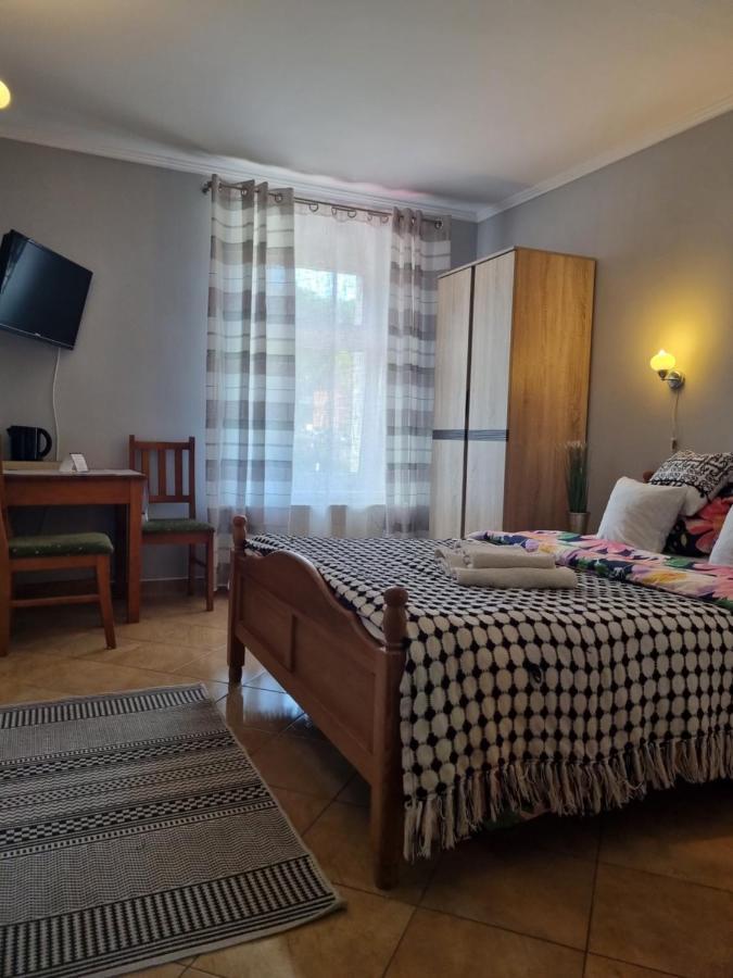 Hotel Zaulek Luban Eksteriør billede