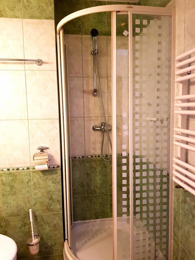 Hotel Zaulek Luban Eksteriør billede