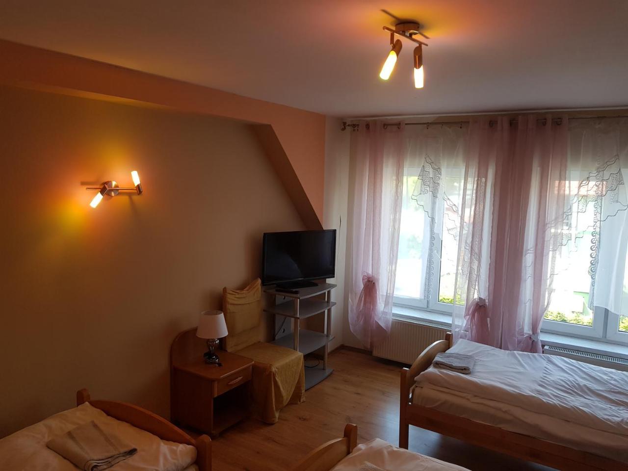 Hotel Zaulek Luban Eksteriør billede